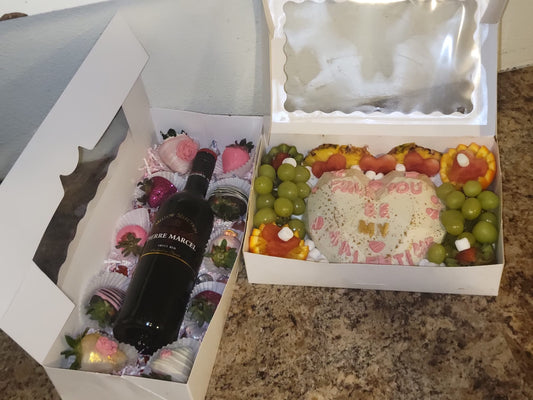 Chocolate Covered Strawberry Grand Package - Savoury Cravings Company