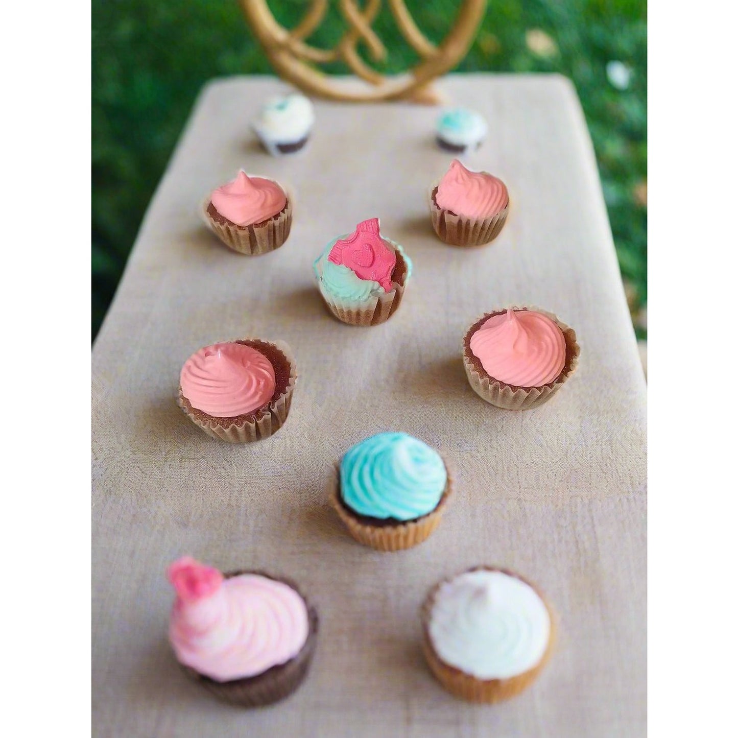 Mini Cupcakes (set of 24) - Savoury Cravings Company